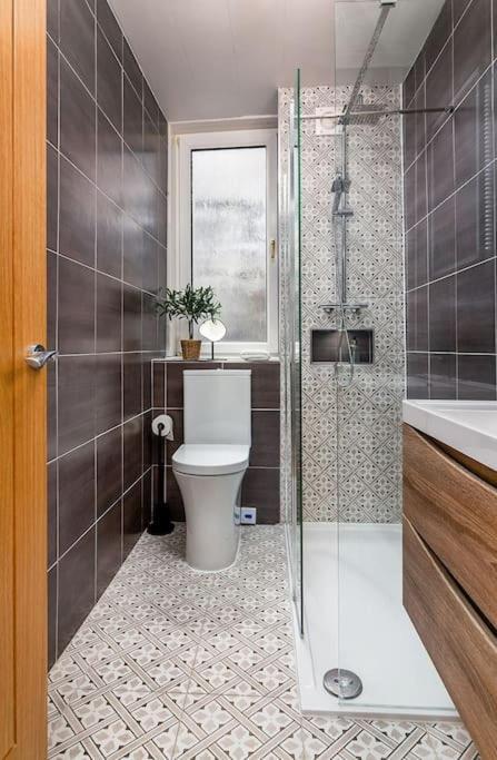 The Stylish 3-Bedroom Maisonette Retreat スターリング エクステリア 写真