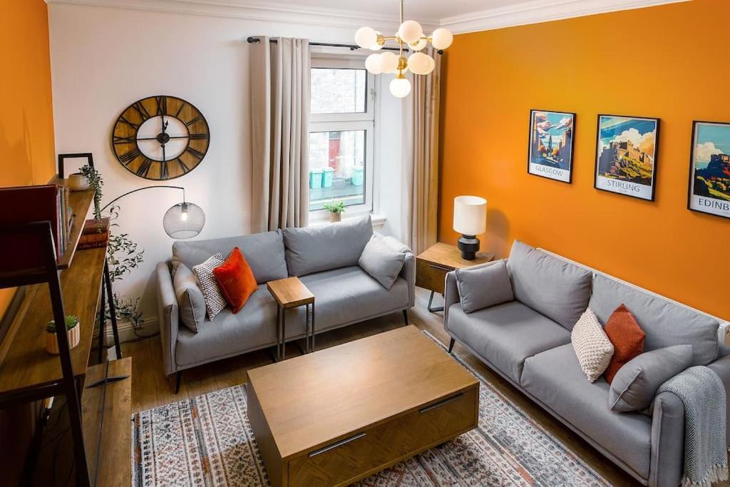 The Stylish 3-Bedroom Maisonette Retreat スターリング エクステリア 写真